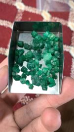48.17 Carat Swat Emerald Rough Lot – Natural Green Beryl - Image 3