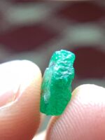 Subtle Strength: A 2.60 Carat Swat Emerald Crystal - Image 2
