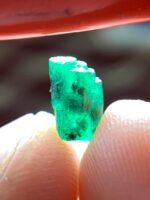A Petite Gem from Panjshir: 1.35 ct Emerald Crystal - Image 4