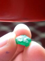 2.60 Ct Swat Emerald Crystal – Broad Planar Beauty with Natural Charm - Image 12