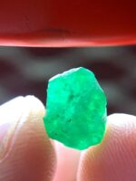 2.60 Ct Swat Emerald Crystal – Broad Planar Beauty with Natural Charm - Image 4