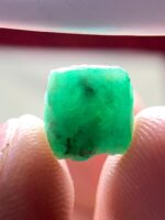 3.40ct Swat Emerald Crystal – Untreated Natural Beauty from the Mountains of Pakistan - Image 2