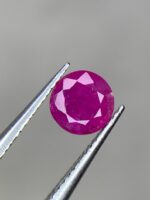 0.835ct Natural Round Afghan Ruby: Perfectly Balanced, Brilliantly Red - Image 3