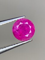 0.835ct Natural Round Afghan Ruby: Perfectly Balanced, Brilliantly Red - Image 4