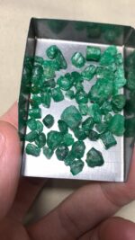 52.65 Carat Swat Emerald Rough Lot – Large Natural Beryl Crystals - Image 8