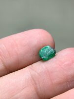 The Natural Elegance of a 2.04 Carat Swat Emerald Crystal - Image 3