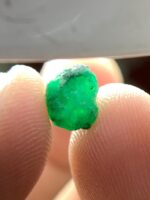 The Natural Elegance of a 2.04 Carat Swat Emerald Crystal - Image 6