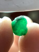 The Natural Elegance of a 2.04 Carat Swat Emerald Crystal - Image 10