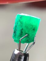 2.59 Carat Swat Emerald Crystal – Compact Natural Gem - Image 2