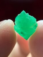 Discovering the Beauty of Swat Emeralds: A 2.24-Carat Crystal Worth Noticing - Image 5
