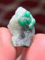 12.00ct Petite Natural Emerald Specimen from Swat Valley - Image 6