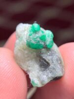 12.00ct Petite Natural Emerald Specimen from Swat Valley - Image 10