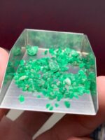Featured Rough Lot: 23.69 ct Swat Emerald Crystal Parcel - Image 4