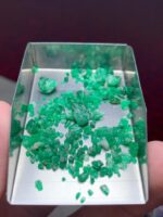 Featured Rough Lot: 23.69 ct Swat Emerald Crystal Parcel - Image 7