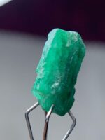 4.485ct Swat Emerald Crystal – Natural Beauty in 12.37 x 8.50 x 6.40mm - Image 7