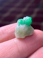 16.78 ct Swat Emerald: A Compact Crystal With Deep, Focused Beauty - Image 9