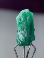 4.485ct Swat Emerald Crystal – Natural Beauty in 12.37 x 8.50 x 6.40mm - Image 10