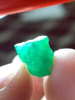 A Closer Look at a 3.57 ct Natural Emerald Crystal - Image 3