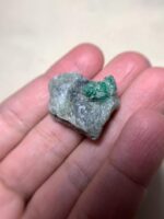 62 ct Swat Emerald: A Grand Crystal of Vibrant Green - Image 2