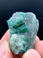 Unearthed Rarity: A 128.48ct Emerald Specimen from Swat, Pakistan - Image 8