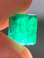 1.45ct Swat Emerald Crystal – A Vivid Green Gemstone from the Mountains of Pakistan - Image 8
