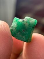 The Majestic Power of an 11.00 Carat Swat Emerald Crystal - Image 5