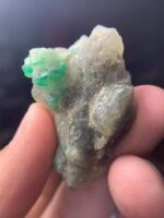 A Monumental 113.20ct Swat Emerald Specimen: Rare Natural Gem - Image 12