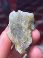 A Monumental 113.20ct Swat Emerald Specimen: Rare Natural Gem - Image 7