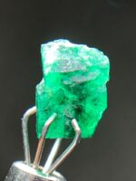 Swat Emerald Crystal: 2.41ct Natural Gemstone - Image 6