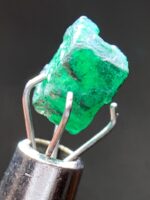 1.55ct Swat Emerald Crystal: Pakistan Gemstone - Image 3