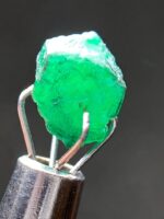 1.55ct Swat Emerald Crystal: Pakistan Gemstone - Image 4