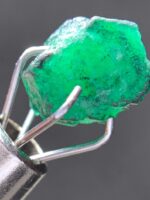 1.55ct Swat Emerald Crystal: Pakistan Gemstone - Image 5