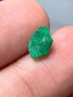 Rare 1.82ct Swat Emerald Crystal – Sleek, Natural Green Beauty (9.33 x 6.33 x 3.43mm) - Image 2