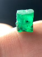 Exquisite 2.25ct Emerald Crystal from Swat: A Timeless Treasure - Image 3