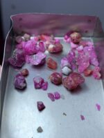 39.50ct Afghan Rough Ruby Lot – Vibrant Natural Crystals (11.21 x 9.31 x 5.67 mm) - Image 2