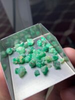 A Rare Green Jewel from Swat: 28.78ct Emerald Rough Lot - Image 11
