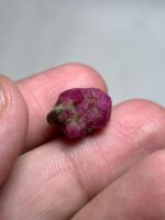 A Gem of Grace: 11.45 Carat Afghan Ruby Specimen - Image 3