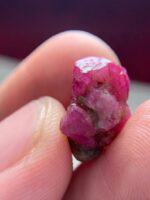 A Gem of Grace: 11.45 Carat Afghan Ruby Specimen - Image 9