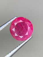 Natural Beauty in a Small Package: 1.20 Carat Ruby from Afghanistan - Image 3