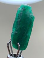 3.22ct Swat Emerald Crystal: Natural Untreated Gemstone - Image 3