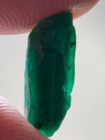 3.22ct Swat Emerald Crystal: Natural Untreated Gemstone - Image 7