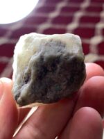 A Colossal 420-Carat Swat Emerald Specimen - Image 8