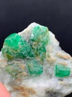 A Rare 43.05ct Emerald Specimen from Swat – Natural Beauty in 30x23x7mm - Image 7