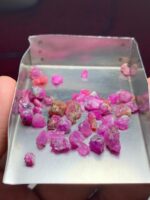 Rare 32.15 Carat Afghan Ruby Crystal: A Gemstone Collector's Dream - Image 2