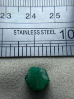 Unveiling the Beauty: A 4.09ct Gemstone with Exquisite Dimensions - Image 8