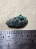 A 38.14ct Swat Emerald Specimen: Striking Form and Classic Green - Image 3