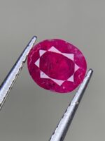 A Closer Look at a 0.80ct Faceted Ruby: Cut, Color, and Craftsmanship - Image 7