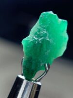 4.87ct Swat Emerald Crystal – Natural 12x11x5mm Green Gem from Pakistan - Image 5