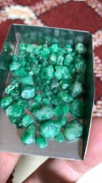 57.25 Carat Swat Emerald Rough Lot – Natural Uncut Green Gemstone (9.95 × 7.25 × 6.73 mm) - Image 2
