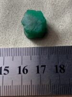 An 18-Carat Swat Emerald Crystal — Compact Strength and Vivid Green - Image 12